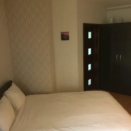 Studio Giorgia -plaza Romania Apartment